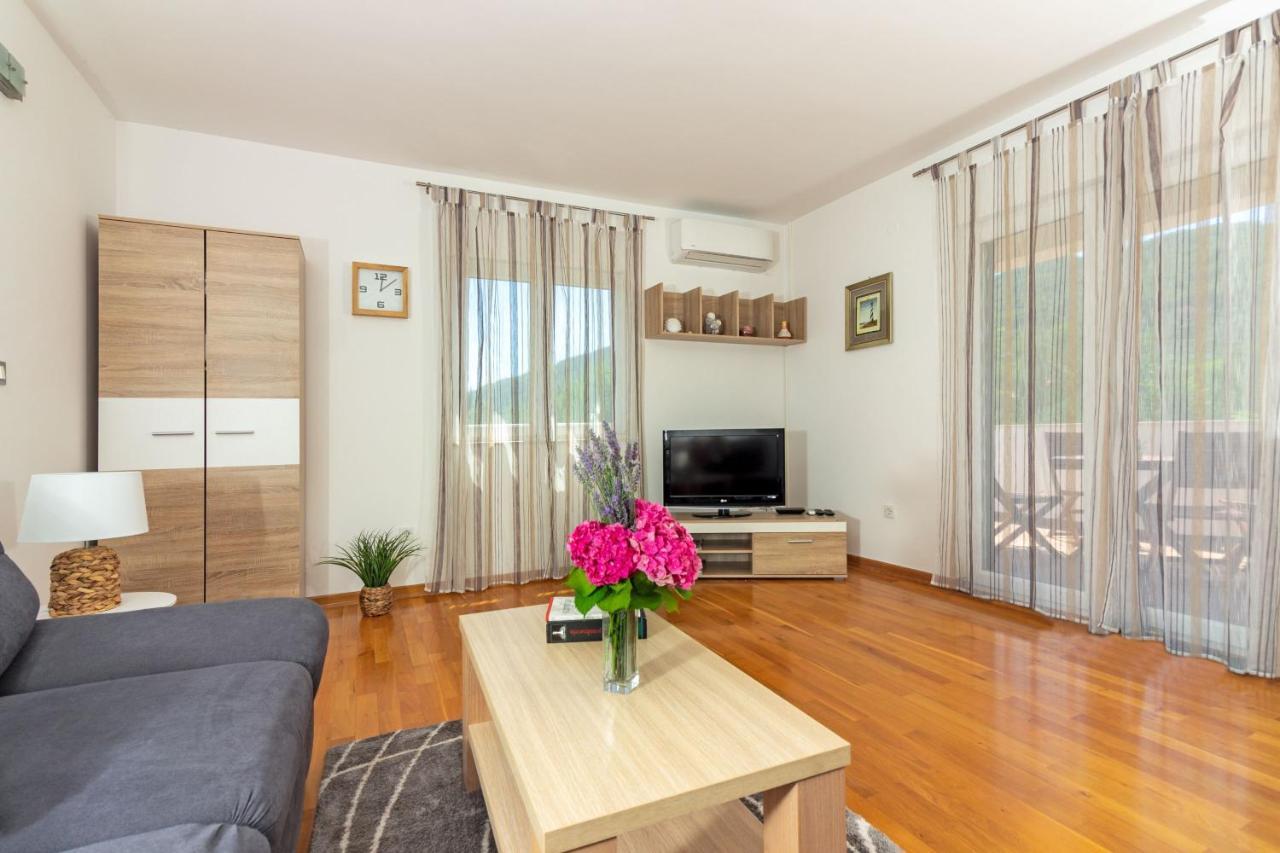 Apartment Mandalina House Stari Grad  Esterno foto