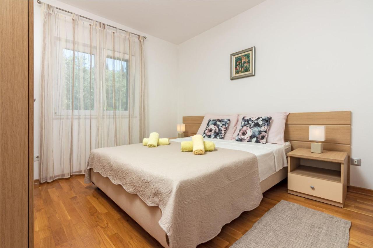 Apartment Mandalina House Stari Grad  Esterno foto