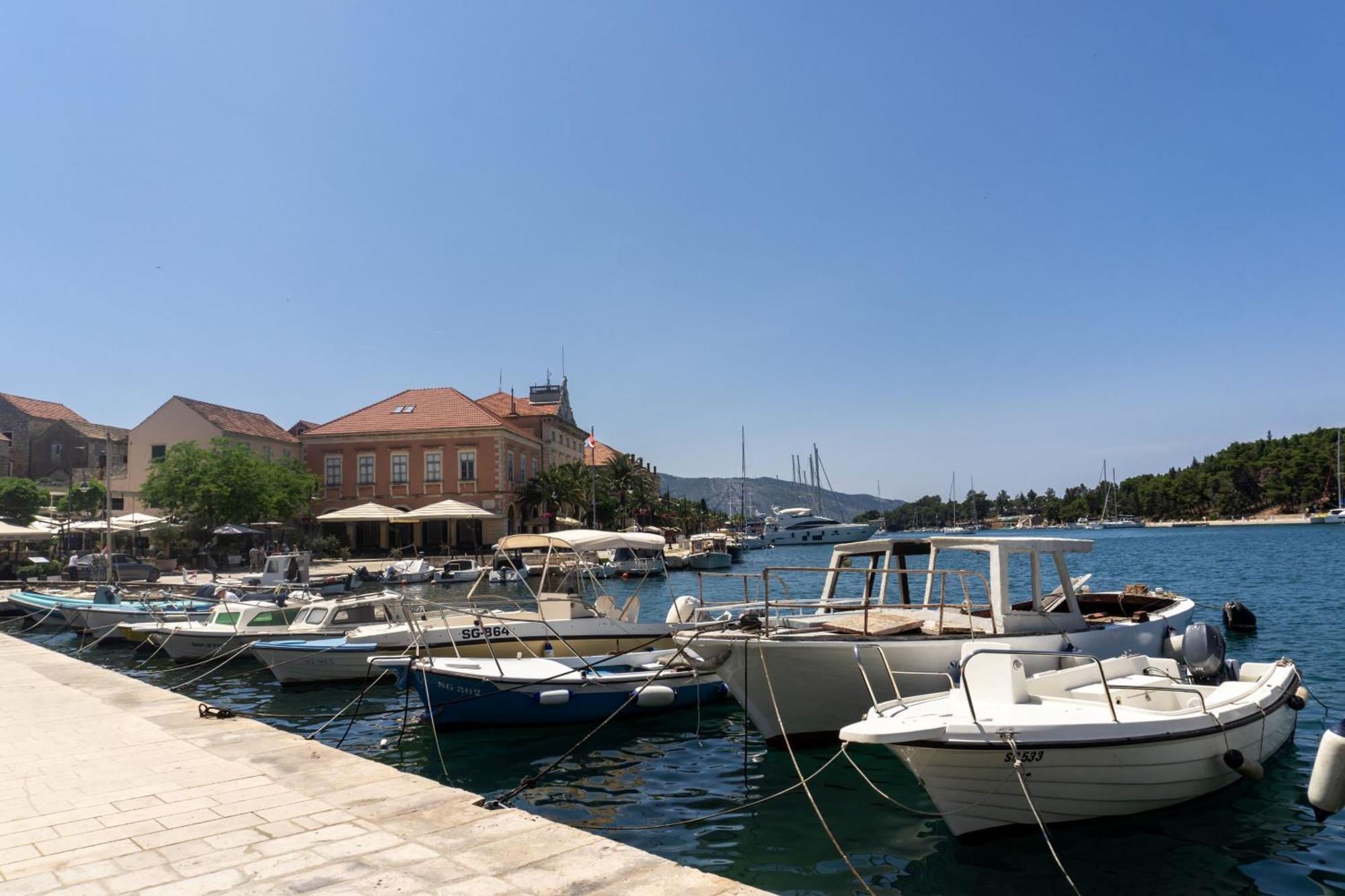 Apartment Mandalina House Stari Grad  Esterno foto