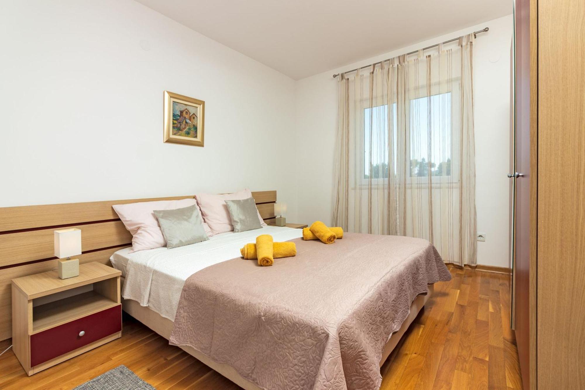 Apartment Mandalina House Stari Grad  Esterno foto